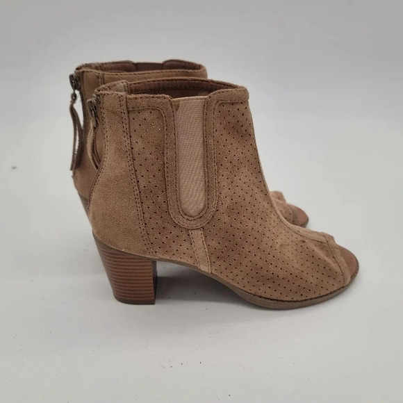 BIG BUDDA Open Toe Bootie Ankle Boots Womens Block Heel Tan Beige Zip Back 7.5 - Picture 3 of 10